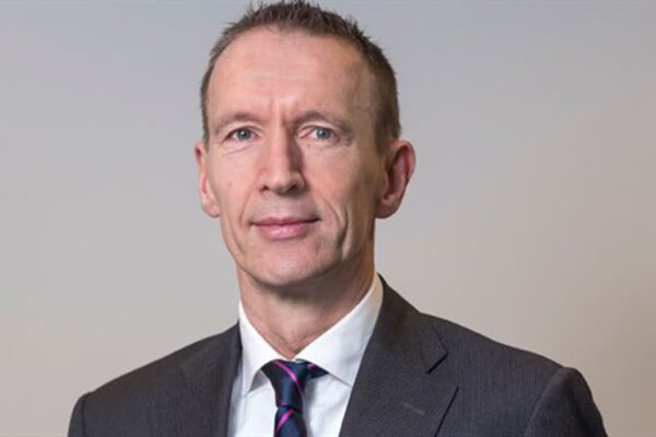 LOF VOOR DE SCHEIDENDE BURGEMEESTER
